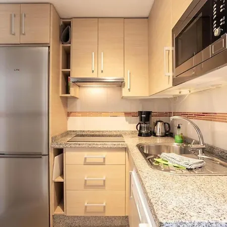 شقة Penthouse With Amazing Sea Views And Parking *