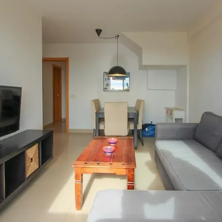 Penthouse With Amazing Sea Views And Parking * נרחה